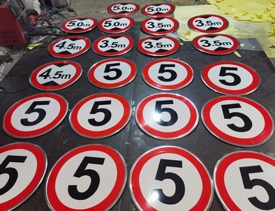 菏泽菏泽限速交通标牌厂家